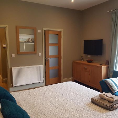 The New Forest Manor Apartment Lymington Buitenkant foto