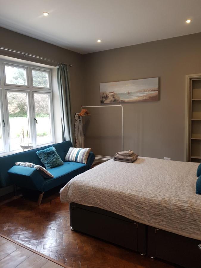 The New Forest Manor Apartment Lymington Buitenkant foto